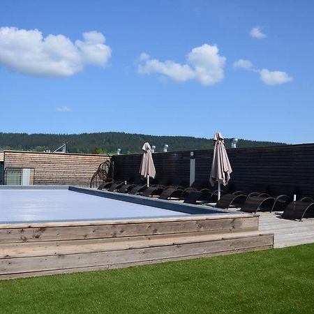 Jbx Resort Apartments Lipno ลิปโนนัดเวิลตาวู ภายนอก รูปภาพ