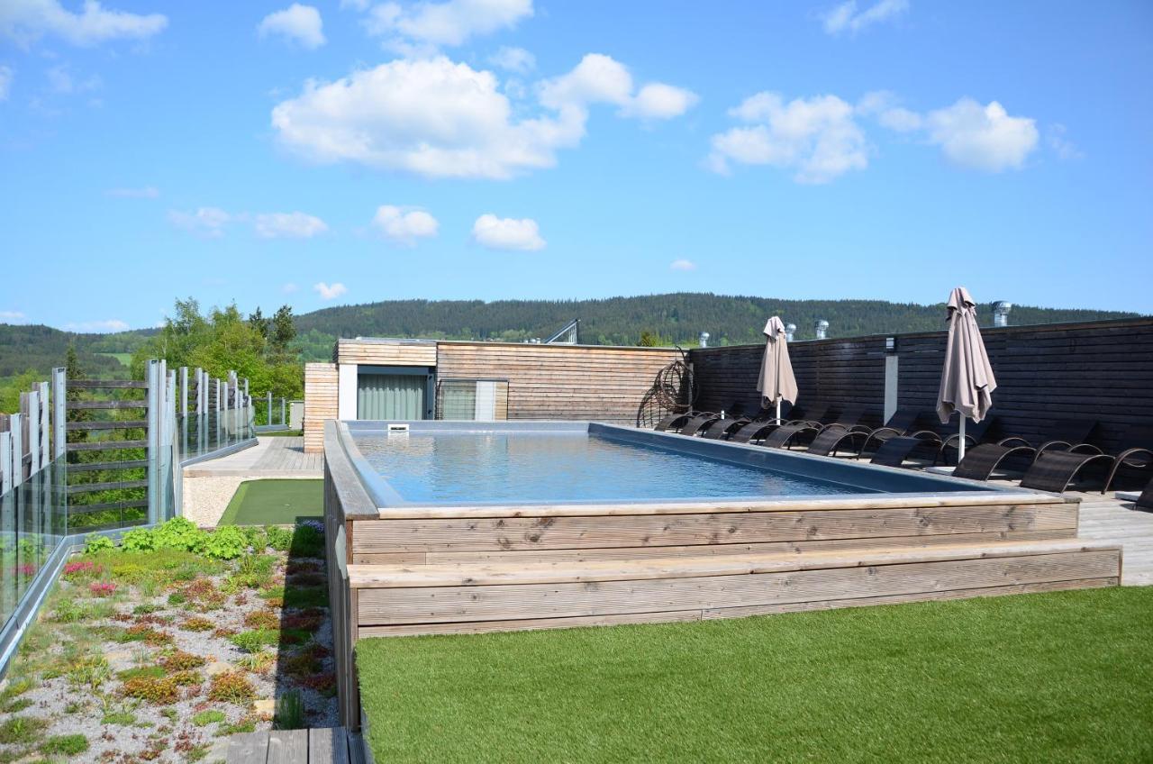 Jbx Resort Apartments Lipno ลิปโนนัดเวิลตาวู ภายนอก รูปภาพ