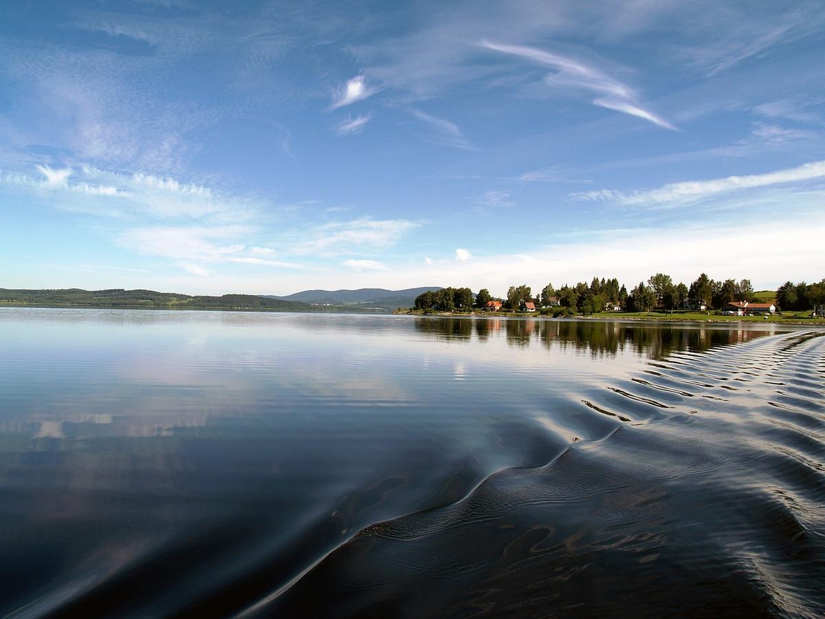 Jbx Resort Apartments Lipno ลิปโนนัดเวิลตาวู ภายนอก รูปภาพ