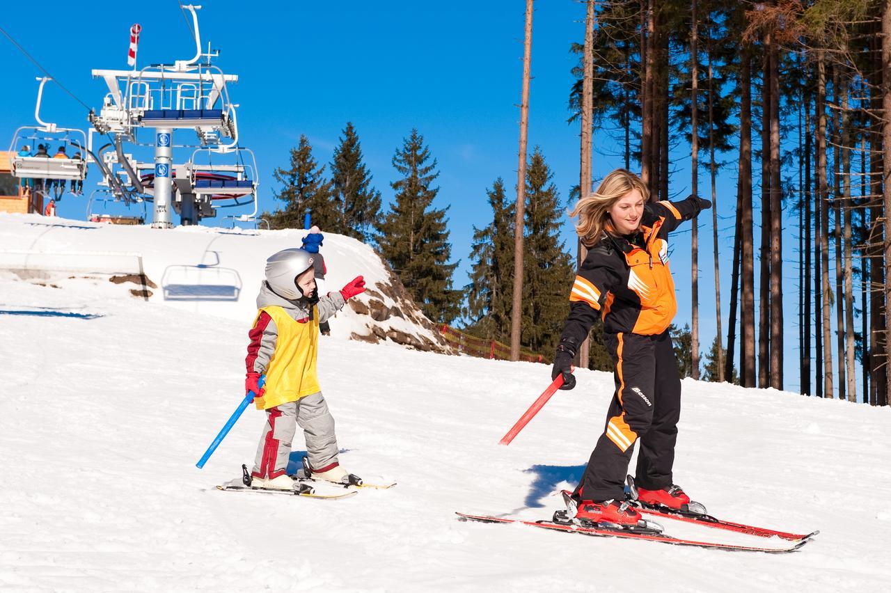 Jbx Resort Apartments Lipno ลิปโนนัดเวิลตาวู ภายนอก รูปภาพ